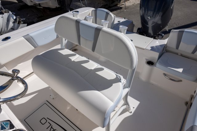 New 2025 Robalo R200 for sale